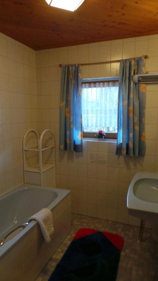 Sonnenappartement Mayrhofen Zimmer foto